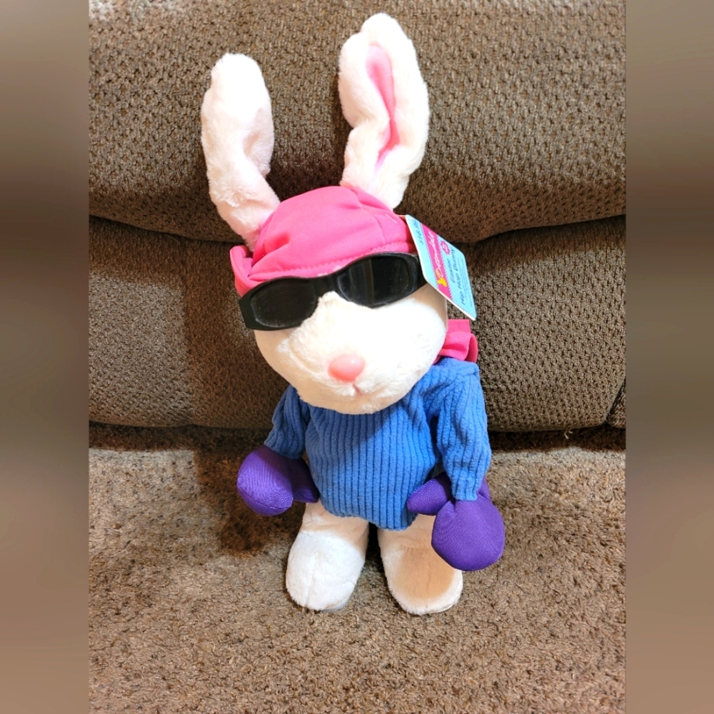 Cottondale Easter Hip Hop Bunny